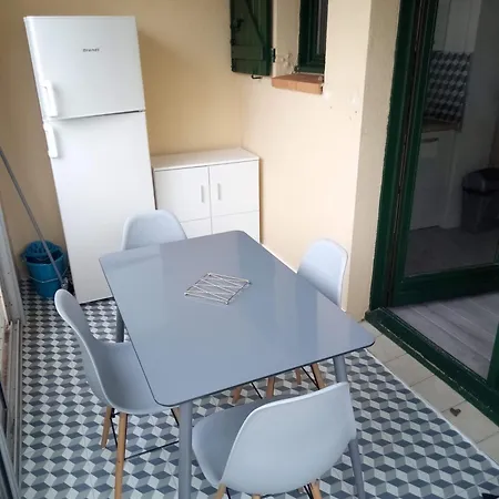 דירה T2 Piscine, Parking Et Clim A *