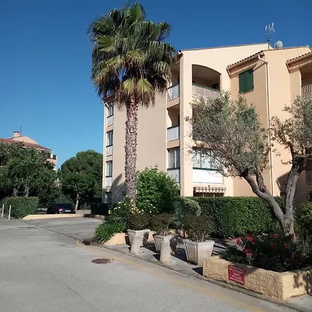 T2 Piscine, Parking Et Clim A סנרי-סור-מר