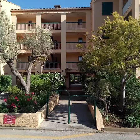 דירה T2 Piscine, Parking Et Clim A